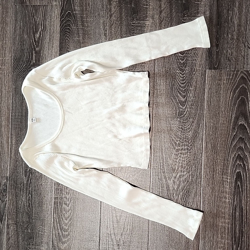 🦩 UNIQLO ribbed knit, cropped Tee 🦩